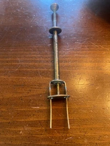 SUPER KEEN * Vintage Spring Loaded Pickle Olive Fork- 7 INCHES - Picture 1 of 2