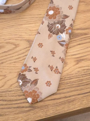 Corbata ancha retro marrón tostado floral vintage años 70 JCPenney Foto 1 de 3