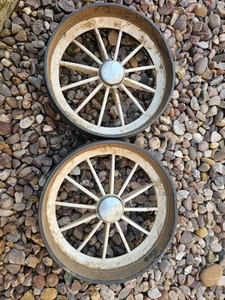 Ruedas de carro de pesca - Imagen 1 de 2