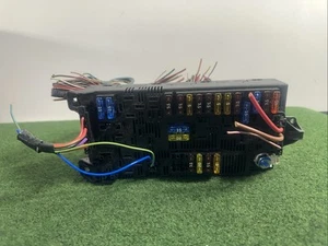 Mercedes W211 E55 AMG E500 E550 CLS550 Front SAM Module Relay Fuse Box OEM - Picture 1 of 9