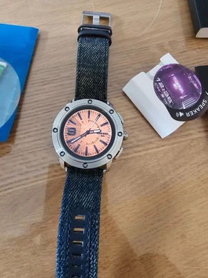 Smartwatch DIESEL DZT2015 Denim&Leather GEN 5 Modell Axial in Originalbox - Bild 1 von 3