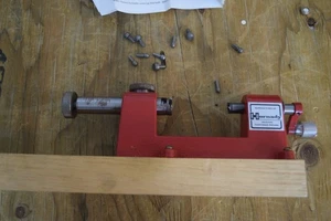 Vintage Hornady Pacific Cam Lock Case Trimmer Reloading Tool w/ Pilots Mount - Picture 1 of 9