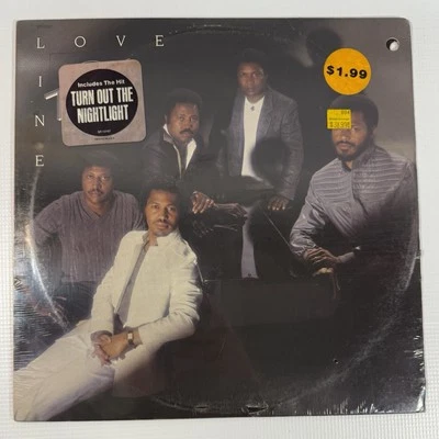 Tavares .Love Line.Vinyl LP 1981.ST-12167 Hype Sticker. (M) sealed - Image 1 of 4
