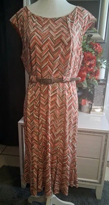 Vestido Connected Apparel con cinturón hasta la rodilla sin mangas talla 12 para mujer  Foto 1 de 4