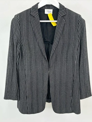 Chaqueta de mujer AKRIS PUNTO Diseñador Clásica a Rayas Bolsillos Talla M Negra Gris Rayas Foto 1 de 4