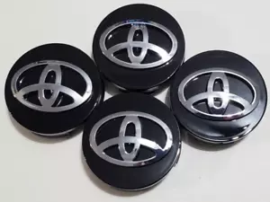 4 x TOYOTA JANTES JANTES CENTRE CAPUCHON MOYEU BASE NOIRE LOGO CHROME 62 MM CAMRY + MOR - Photo 1 sur 12