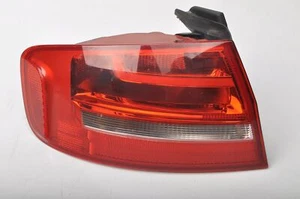 AUDI A4 B8 Luz Trasera Izquierda 8K5945095AA - Imagen 1 de 6