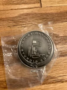 HARLEY DAVIDSON PIN HOG RALLY STURGIS WILLIE G 2002 VEST JACKET HAT Brand New - Picture 1 of 2