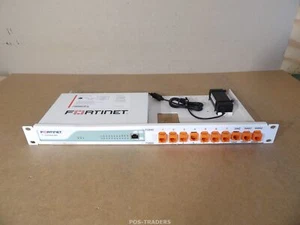 Firewall de seguridad de red Fortinet FortiGate 60D P14482-03-04 - INCLUYE FUENTE DE ALIMENTACIÓN / RM - Imagen 1 de 9