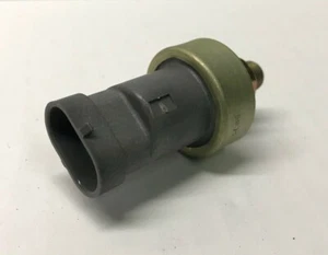 GM 10096156 Throttle Lever Actuator Pressure Switch - Picture 1 of 2