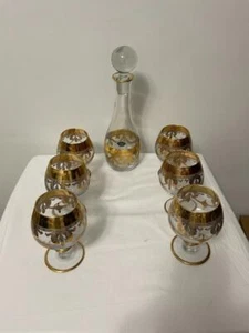Decantador con incrustaciones de oro 24K Cristallerie Italiane y 6 resniftadores de brandy - Imagen 1 de 12