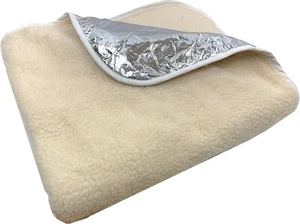 Heat Retaining Blanket Lightweight Soft Fleece Mylar Lined - 146cm x 86cms - Picture 1 of 8