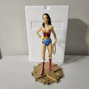 Wonder Woman Lynda Carter Statue by DC Direct Limited Edition - Picture 1 of 9