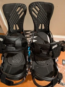 Gnu Freedom Speed/In Rear entry Men's Medium Snowboard Bindings. Boot size 7-9 - Picture 1 of 9