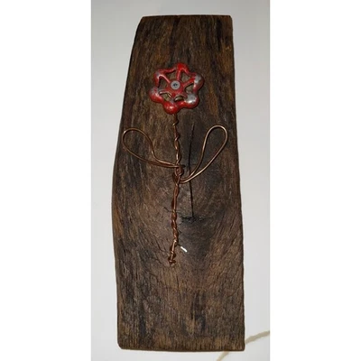 Arte popular vintage primitivo firmado alambre de cobre metal granero madera flor 12x4,5 pulgadas Foto 1 de 4