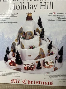 Mr. Christmas 'Winter Wonderland Holiday Hill' Illuminato Animato Suona Musica! - Foto 1 di 3