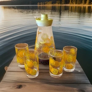 Vintage Pyrex USA Lemon/orange Slices Pattern Juice Pitcher With Glasses 1960s - Picture 1 of 4