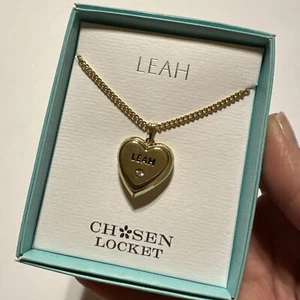 Mulberry Studios Chosen One Personalized Name Locket Necklace Letter L Names - Picture 1 of 5