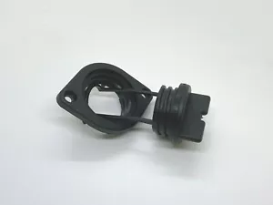 32mm Black Boat Drain Screw Bung & Socket with Captive Plug - Picture 1 of 2
