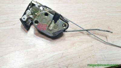 1998-2002 toyota corolla front Passenger manual door lock latch oem d10 - Image 1 of 3
