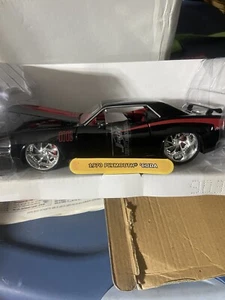 RARE JADA BIG TIME MUSCLE 1970 PLYMOUTH CUDA 1/24 DIECAST CAR Black With Red - Picture 1 of 2