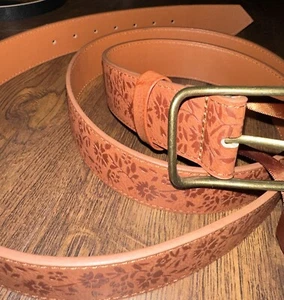 MAURICES brauner Gürtel Größe Plus 3xl - Bild 1 von 3