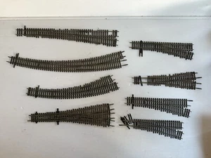 HO Scale Shinohara Code 100 Track Lot of 8 Curved, L&R Hand and 3 Way Turnouts - Picture 1 of 15