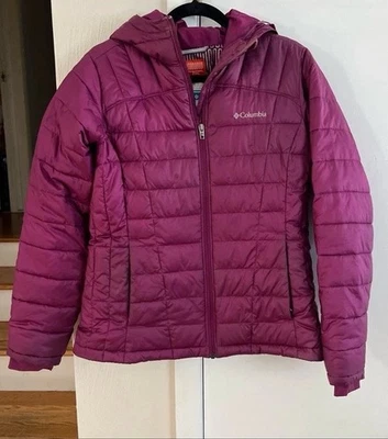 Columbia Pacific Post Thermal Coil Quilted Puffer Jacket Women’s Size Medium - Image 1 of 4