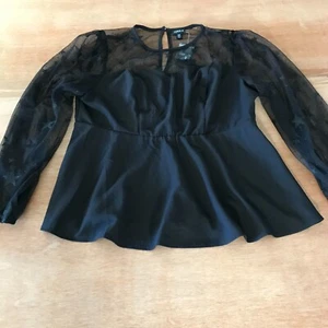 Torrid Peplum Top Women M Black Stars High Neck Long Sleeve Keyhole Button Back - Picture 1 of 13