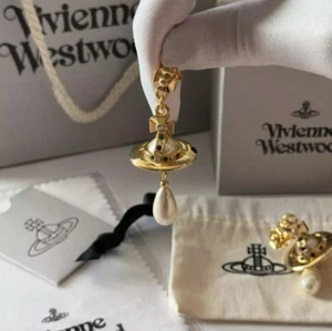 Vivienne Westwood Orb Pearl Drop Earrings Gold Tone With Box AU - Picture 1 of 7