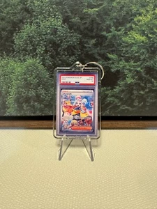 Mini Portachiavi Regalo 2023 Pokemon SV2D Giapponese Iono Alt Art #096 GM 10 - Foto 1 di 4