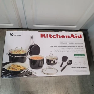 KitchenAid 10-teiliges Kochset Keramik Geschmiedetes Aluminium Antihaft Onyx Schwarz Neu - Bild 1 von 24