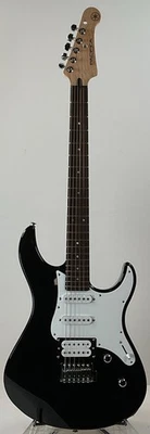 Yamaha PAC112V Pacifica Electric Guitar - Black - Missing Tuning Peg - Image 1 of 4