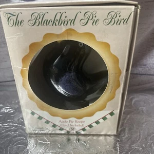 Vtg 1999 Was The Blackbird Pie Bird Roman Inc. ~ Ceramic Bird in Box - Picture 1 of 4