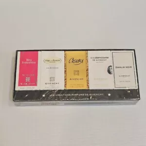 Givenchy Mini Perfume set - Picture 1 of 3