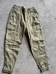 H&M Boys Olive Green Cargo Pants Size 10 - Picture 1 of 5