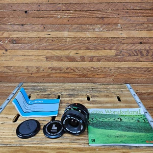 Canon FD 28mm 1:2.8 Manual Focus Wide Angle Lens W/ Caps - EXCELLENT - Picture 1 of 17