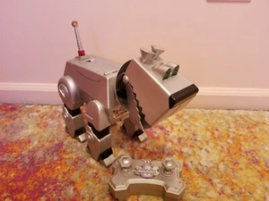 ROBOT DOG RC WowWee Mega-Byte Vintage IR Remote Control Puppy 1999 PARTS REPAIR - Picture 1 of 7