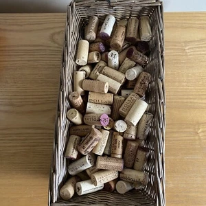 100 gebrauchte Weinkorken - recycelt gebraucht upcycelt toller handwerklicher Zustand! Meist VA - Bild 1 von 4