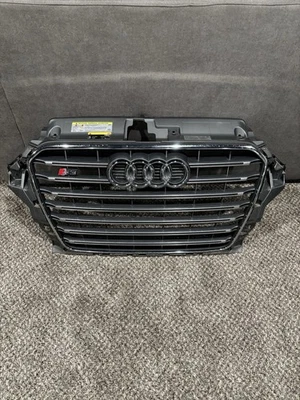 Audi S3 2015-2016 OEM parrilla central 8V5853651D gris (TL) Foto 1 de 2