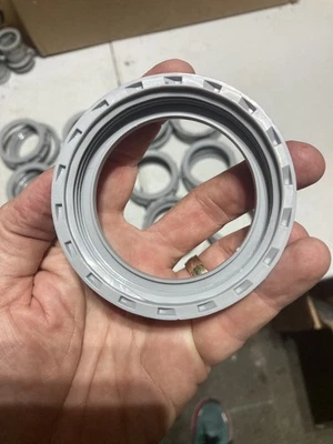 CANTIDAD = 25 Buje de plástico Bridgeport 327 2-1/2" 105C *230 Foto 1 de 4