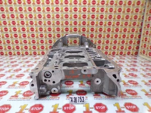 2010-2013 HYUNDAI TUCSON UPPER OIL PAN 21100-2G264 OEM - Picture 1 of 7