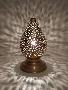 Lampada da tavolo marocchina fatta a mano argento/oro scrivania lanterna stile cligrafia antico - Foto 1 di 13