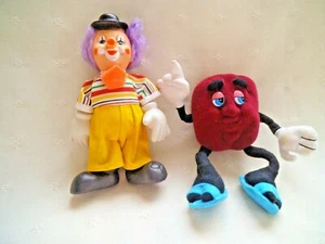 LOT OF 2 ~ VTG PLASTIC CLOWN &  CALIFORNIA RAISIN - Picture 1 of 2