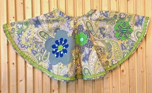 Girl's elastic waist circle skirt, handmade, size 7, blue & green paisley print - Picture 1 of 5