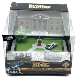 JADA BACK TO THE FUTURE HILL VALLEY COURTHOUSE NANO SCENE W/ TOYOTA PICKUP *READ - Picture 1 of 3