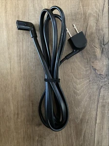 I-SHENG E55943, IS-55033L - 7A 125V, SP-SS121 - 7A 125V, 5 FT POWER CORD - Picture 1 of 5