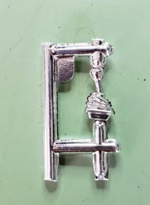 Chrome Shift lever for 1976-78 Chevy pickup-1:24 model car parts-Junkyard - Picture 1 of 3