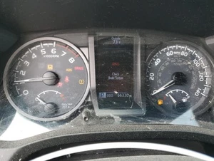 Tacoma OE 2016-2017 velocímetro calibre clúster 66 k millas Toyota - Imagen 1 de 4