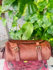 Genuine Bulky Leather Vintage Motorcycle Buckle Closure Tool Roll Bag Best New - Picture 1 of 6